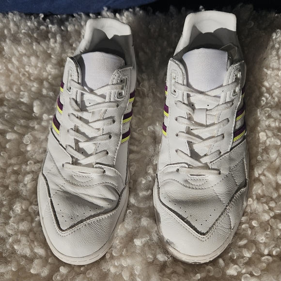 Adidas Sneakers - Picture 2 of 4